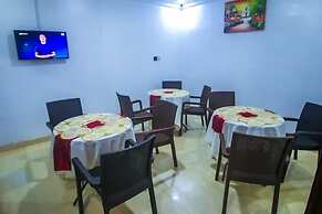 Hubbies Royale Hotel