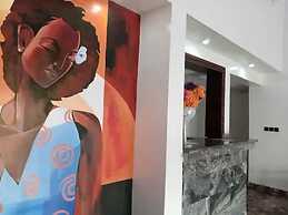 Hubbies Royale Hotel