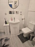 Seaview 2 Double bed Apartment 2nd Floor