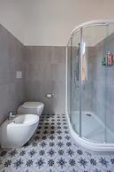 Newly Renovated Ocean View Flat