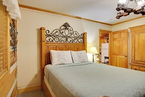Golfer's Getaway: Hephzibah Home w/ Pool Access