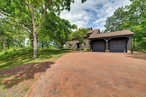 Riverfront Hudson Valley Gem w/ Beach Access!