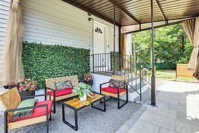 2 Mi to The Marketplace: Spring Valley Apartment