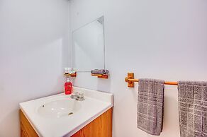 5 Mi to Jay Peak Resort: Cabin w/ Pond Access!