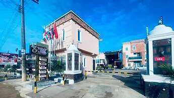 Eagles World Hotel and Suites