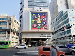 Slowon Hongdae