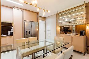 Beautiful apt Less Than 5min From the Beach Vrn302