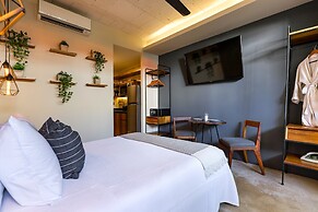 The Sands Boutique Condos