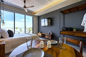 The Sands Boutique Condos