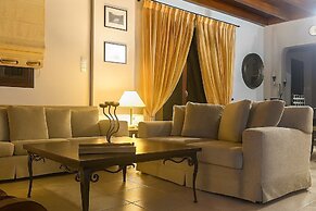 Villa Nausika - Tranquil Peloponnese Stone Nest
