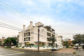 Apt With Pool 250m From Jurere Beach Aya201