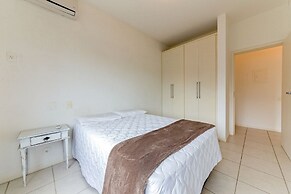 Apt With Pool 250m From Jurere Beach Aya201
