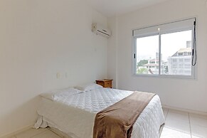 Apt With Pool 250m From Jurere Beach Aya201