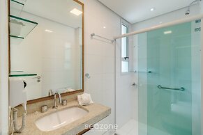 Apart in Cond. w/ Access to Beach and Pool Ave0232