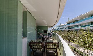 Apart in Cond. w/ Access to Beach and Pool Ave0232