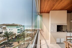 Beachfront Apartment w/ View Beach Santinho Asr204
