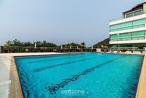 Beachfront Apartment w/ View Beach Santinho Asr204