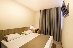 Hotel Varsóvia Ltda