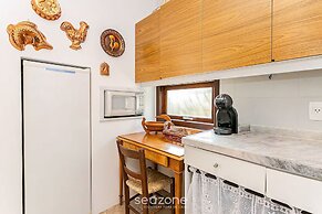 Seafront Beautiful House in Sto. Antonio Cda1647