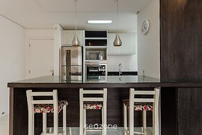 Apt W/bbq, 850m From Ingleses Beach Vde101