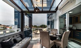 Penthouse With Sunrise and Sunset View - Tde0587