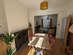 Stylish 2Bd Home Near Millenium Stadium, Cardiff