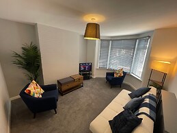 Cozy, Spacious 2Bd House In Historic Chapelfields