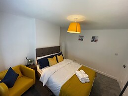 Cozy, Spacious 2Bd House In Historic Chapelfields