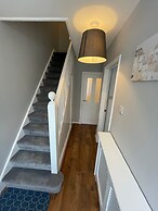 Cozy, Spacious 2Bd House In Historic Chapelfields