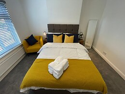 Cozy, Spacious 2Bd House In Historic Chapelfields