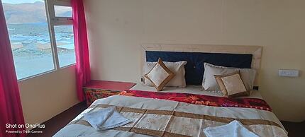 Himalayan Inn Cottages - Pangong Lake