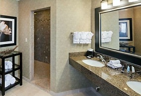 FairBridge Hotel by Concord Plaza