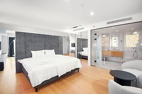 AURA Tbilisi Living