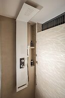 Demmi Central 2BR Designer Apt