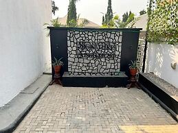 Quintessential Apartments By Signature