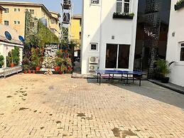 Quintessential Apartments By Signature