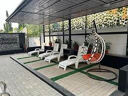 Quintessential Apartments By Signature