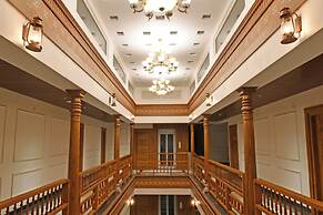 A K G Hotel