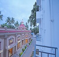 A K G Hotel