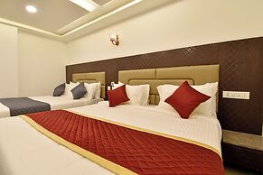 A K G Hotel