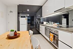 Cozy & Charming 2BR Stay, Free Parking