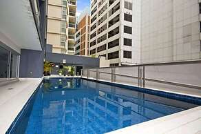 Charming City-view Apt, Next to Darling Harbour