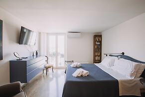 La Rocca sulla Cala by Wonderful Italy
