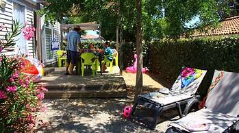 Mobile Home in Serignan With Great Pool Area
