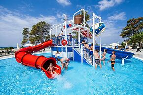 Zaton Resort Mobile Home With Pool