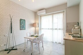 2 Studios Combined - Milano Centrale