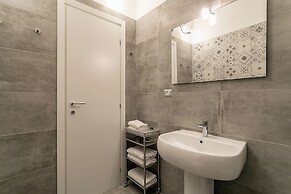 2 Studios Combined - Milano Centrale