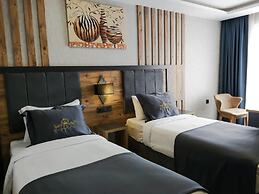 RUA WORLD HOTEL
