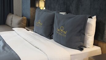 RUA WORLD HOTEL