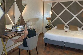 hotel mythos